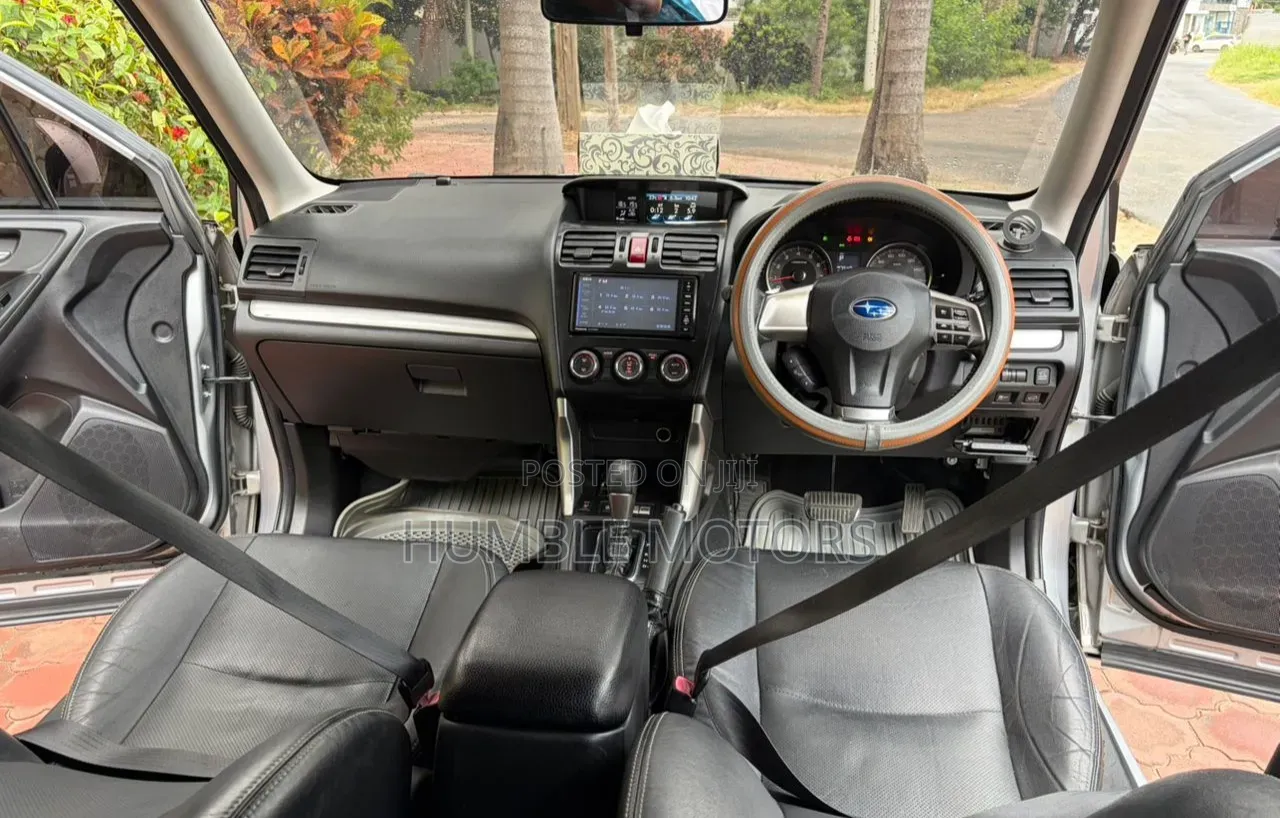 Subaru Forester 2013 Silver