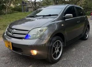 Toyota IST 2004 Gray