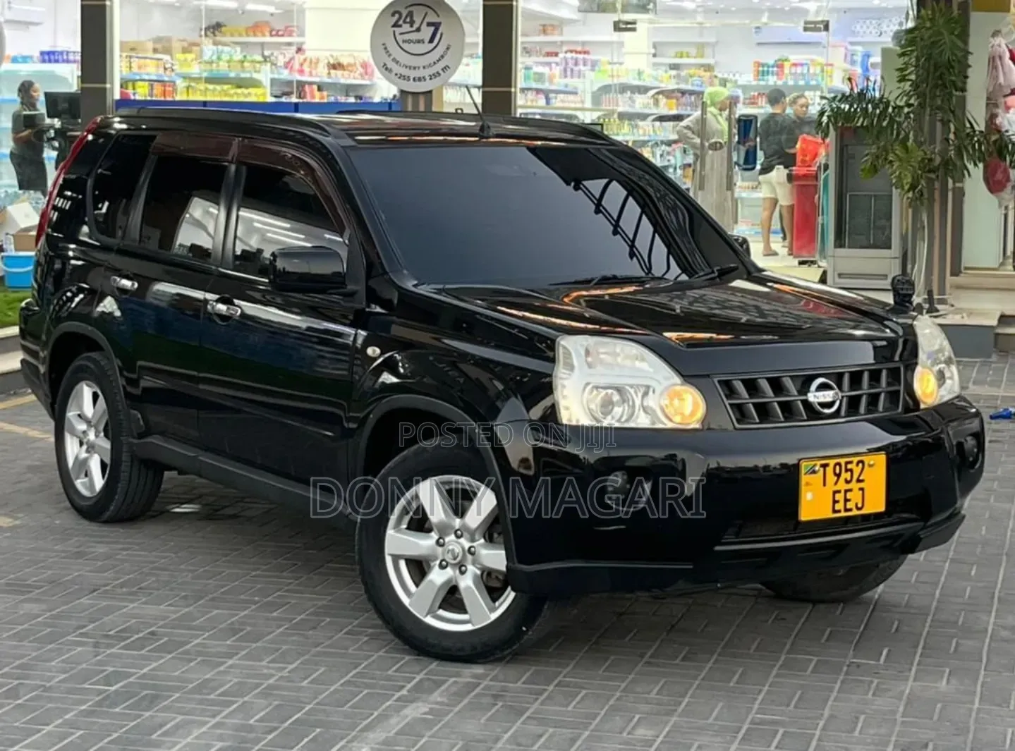 Nissan X-Trail 2010 Black