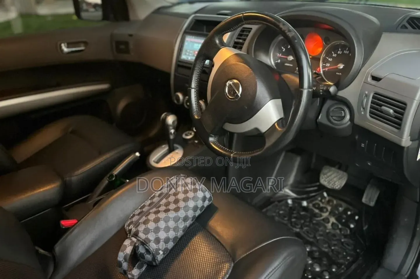 Nissan X-Trail 2010 Black
