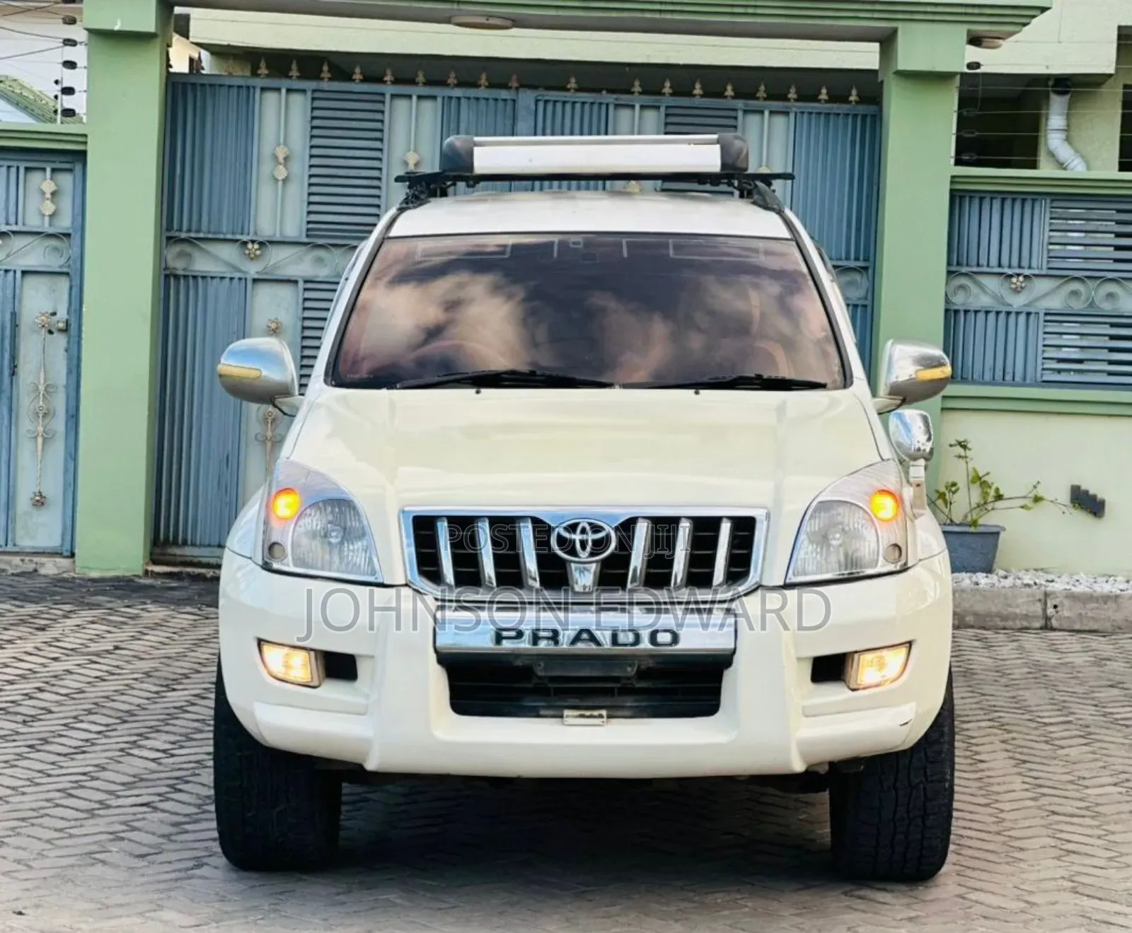 Toyota Land Cruiser Prado 2006 White