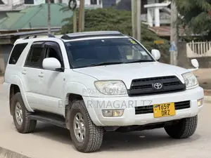 Toyota Hilux Surf 2009 White