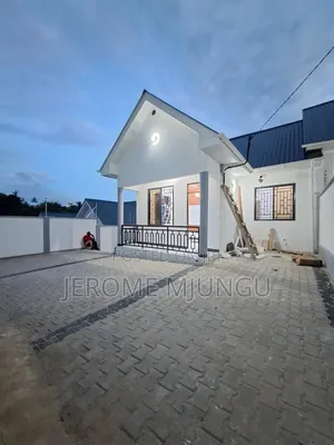 2bdrm House in Goba for rent