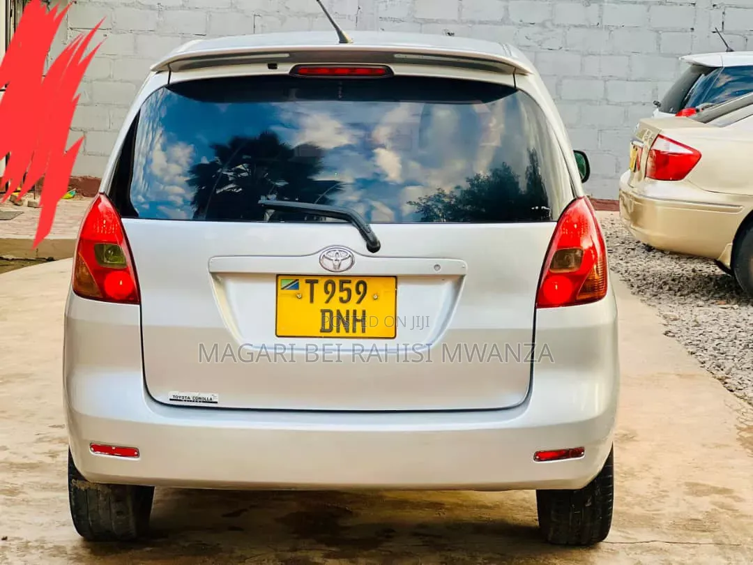 Toyota Corolla Spacio 2004 Silver