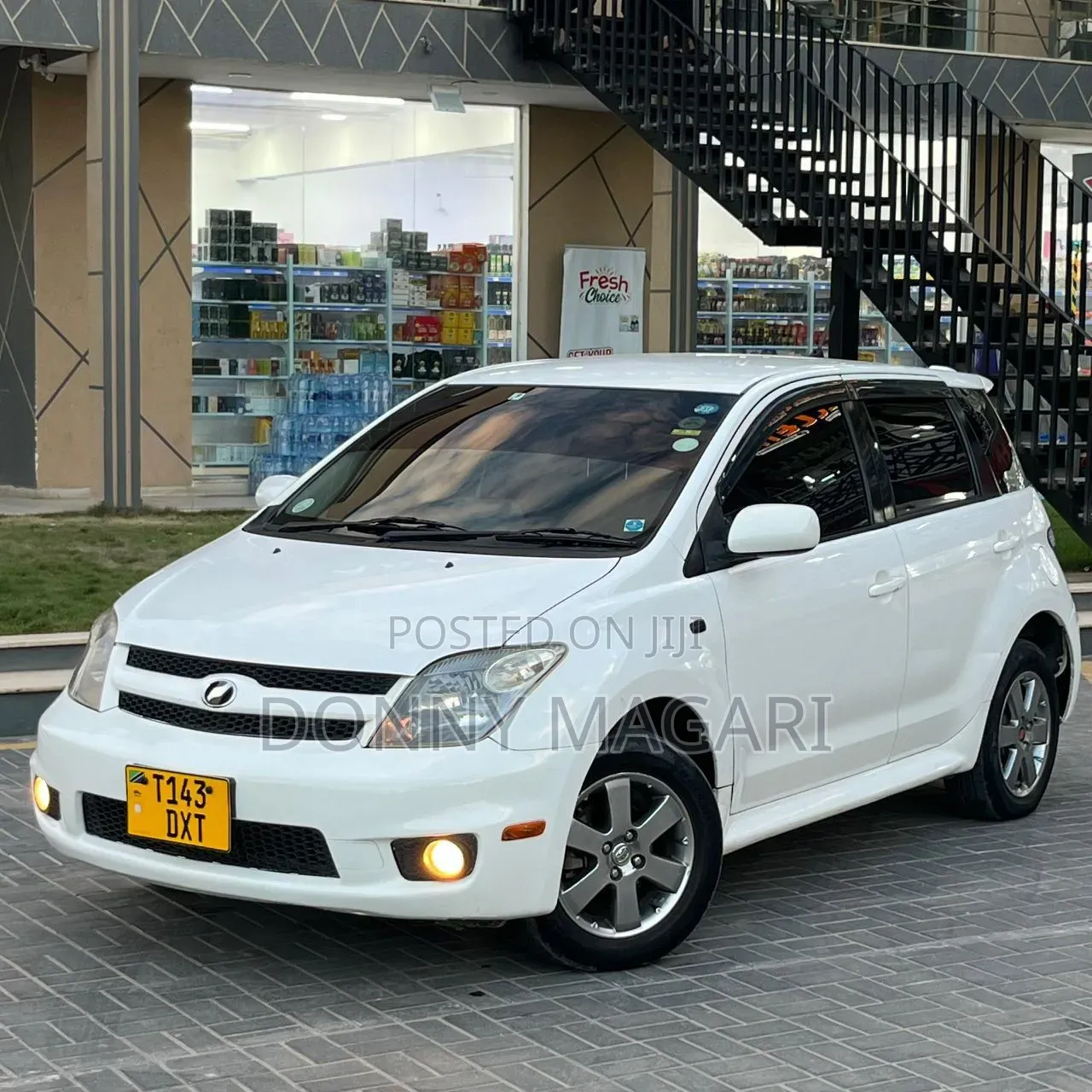 Toyota IST 2006 White