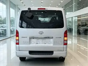 Toyota Quantum 2008 Silver