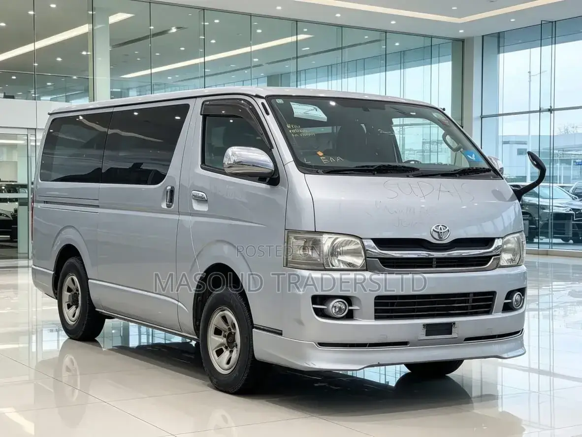Toyota Quantum 2008 Silver