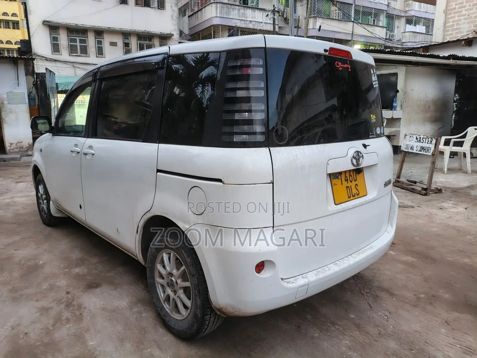 Toyota Sienta 2006 White