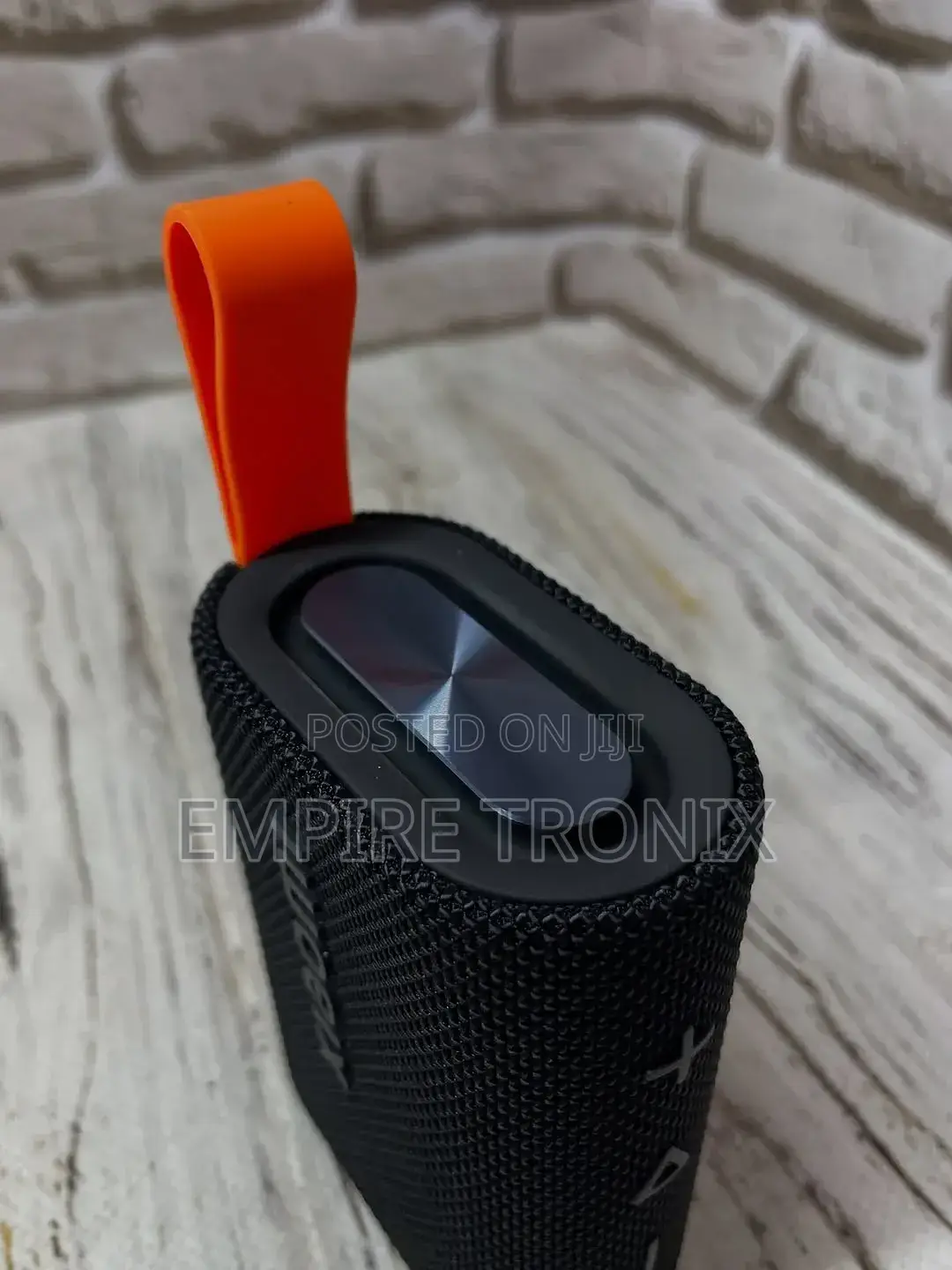 Xiaomi Sound Pocket Bluetooth Speaker
