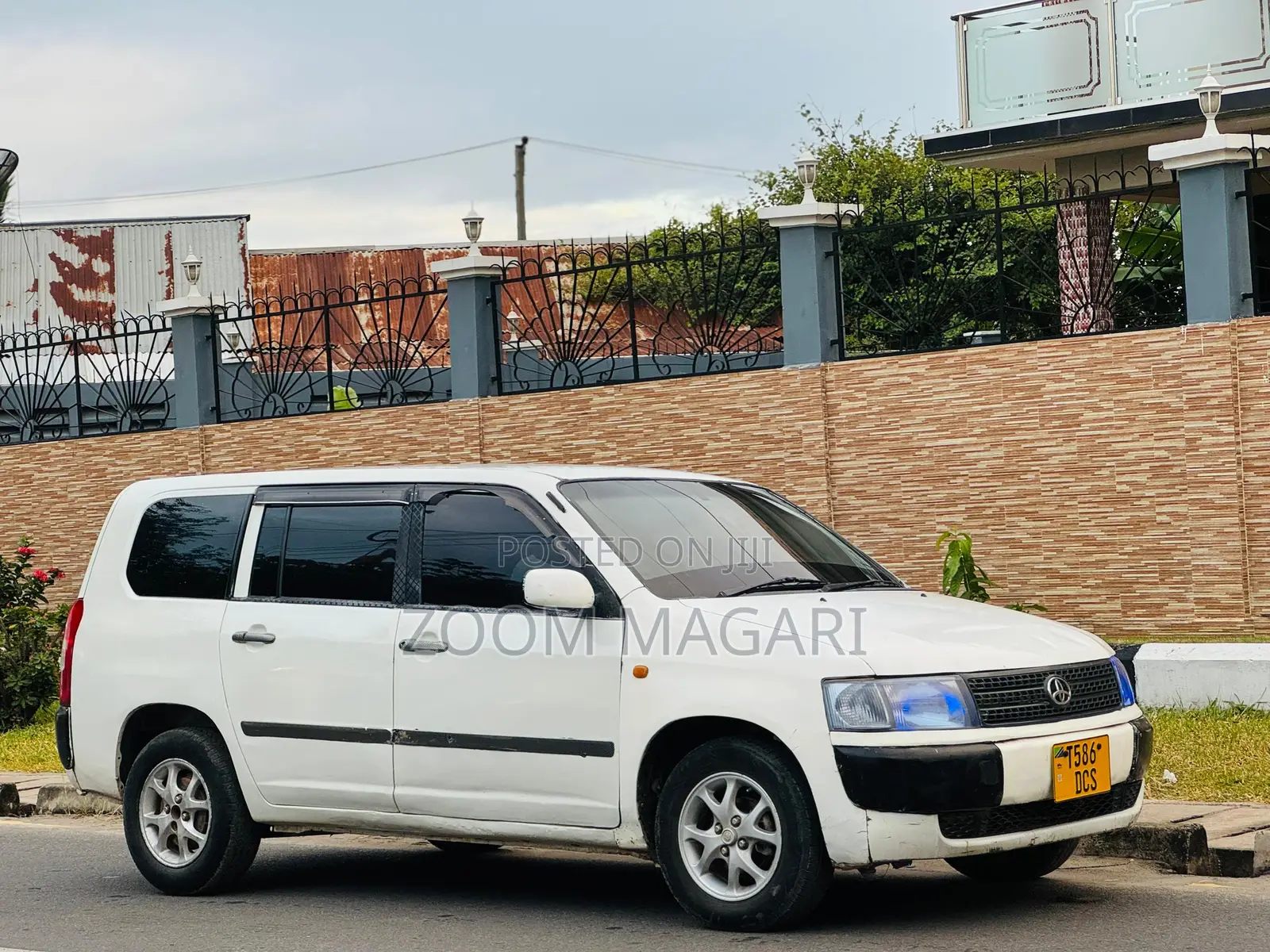 Toyota Probox 2004 White