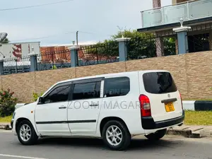 Toyota Probox 2004 White