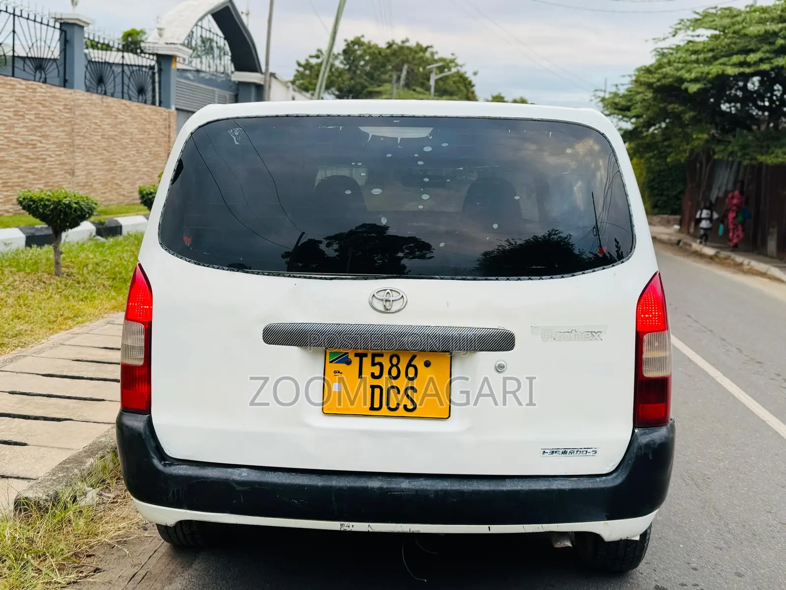 Toyota Probox 2004 White