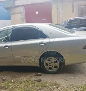Toyota Crown 2003 Silver