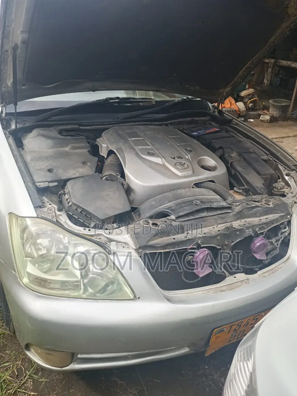 Toyota Crown 2003 Silver