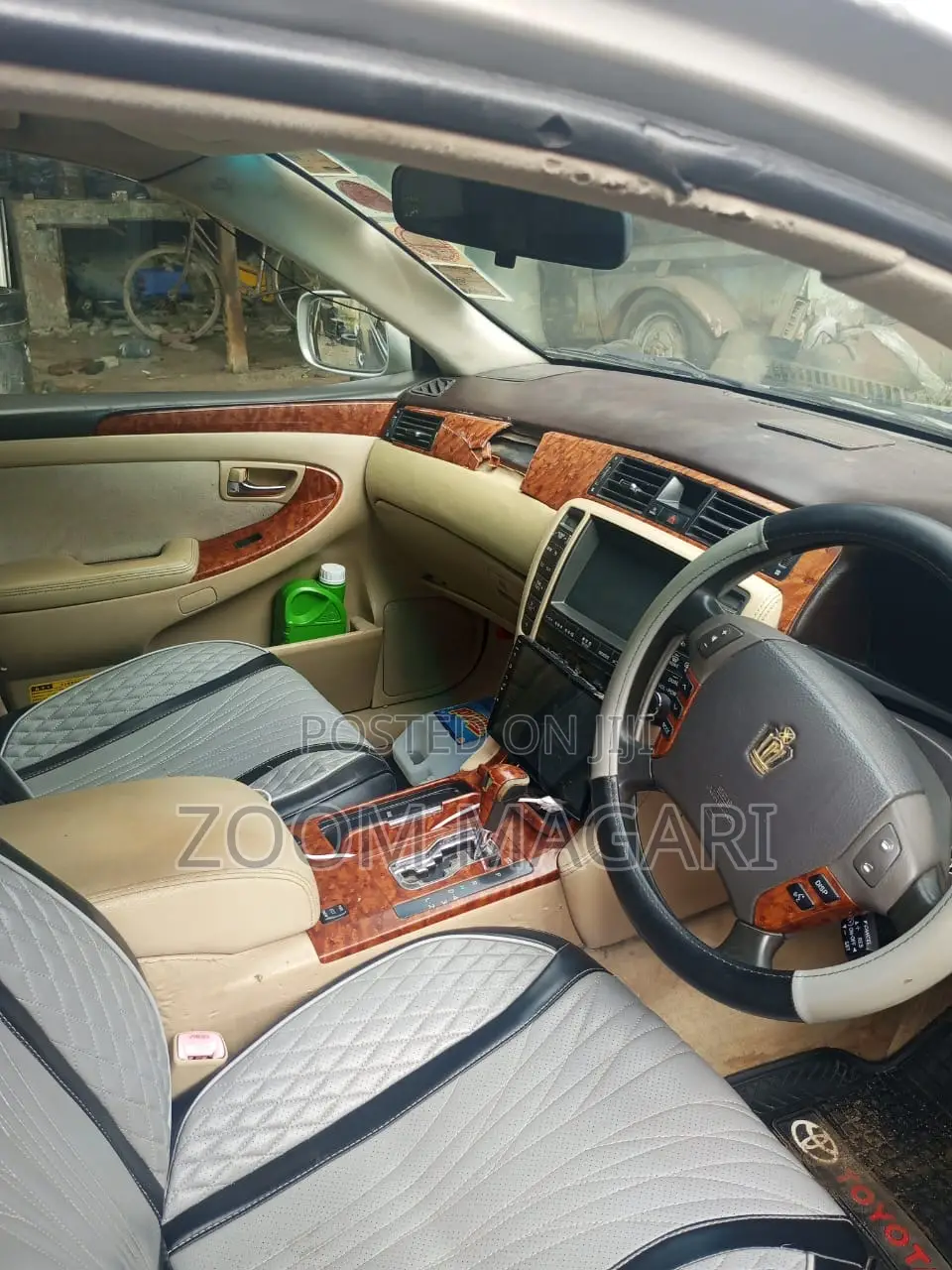 Toyota Crown 2003 Silver