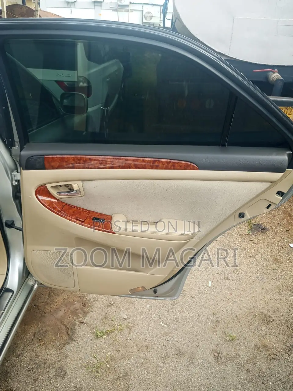 Toyota Crown 2003 Silver