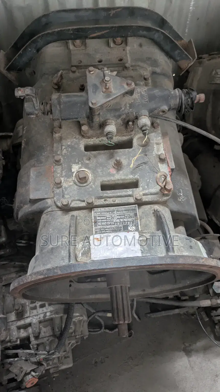 Gearbox Za Malori Na Mabasi