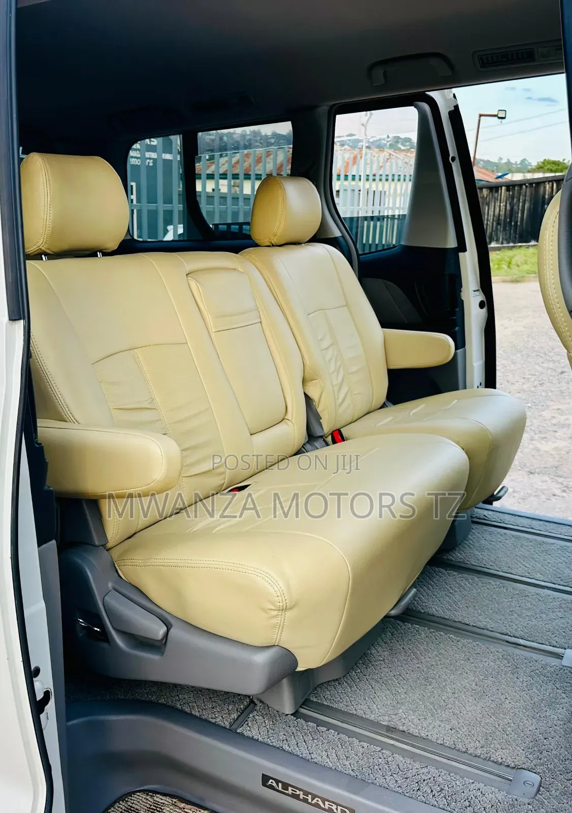 Toyota Alphard 2006 White