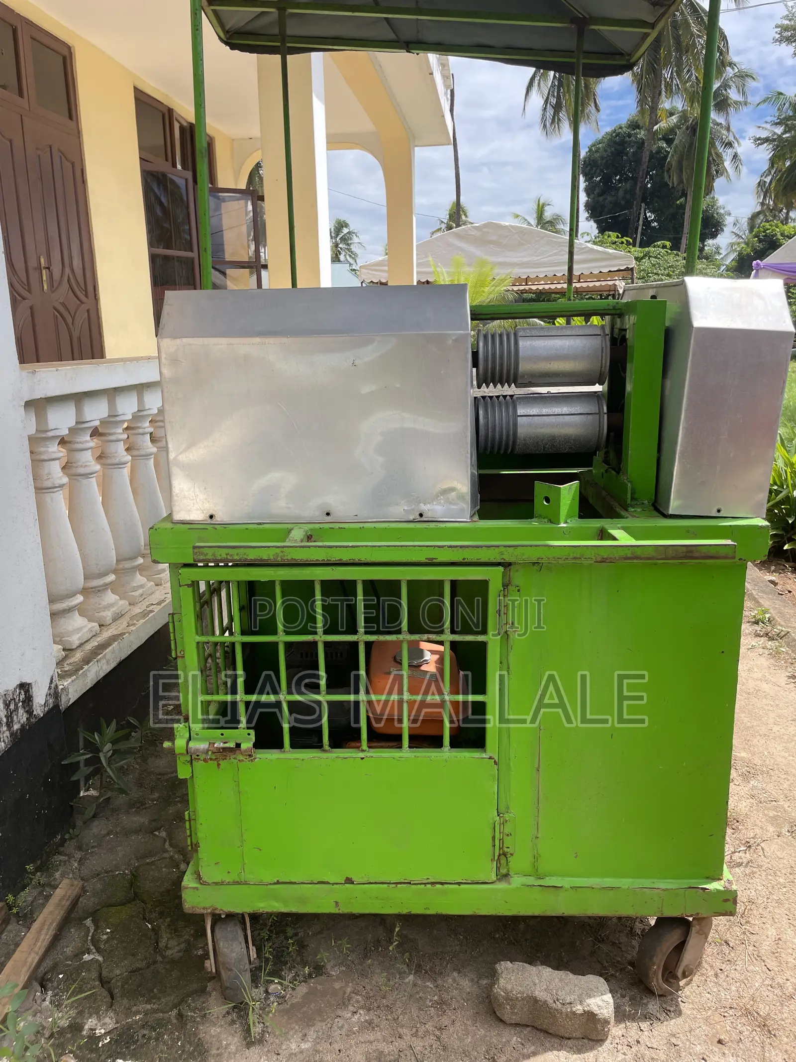 Mobile Cane Juice Mashine