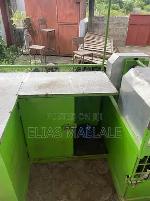 Mobile Cane Juice Mashine