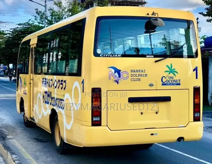 Nissan Civilian 2002 Yellow