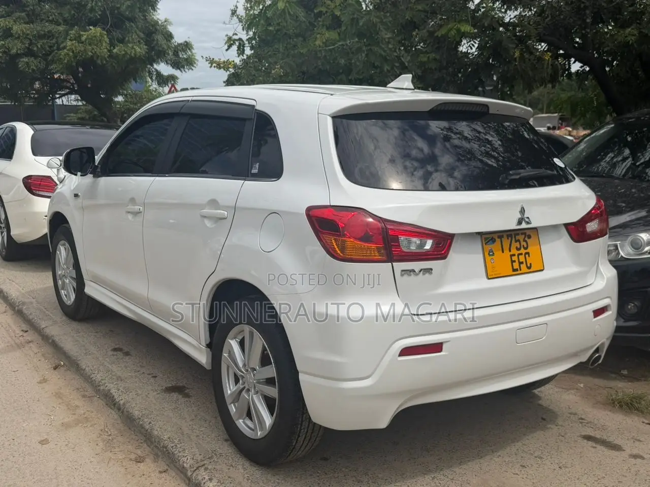 Mitsubishi RVR 2.0 2012 White