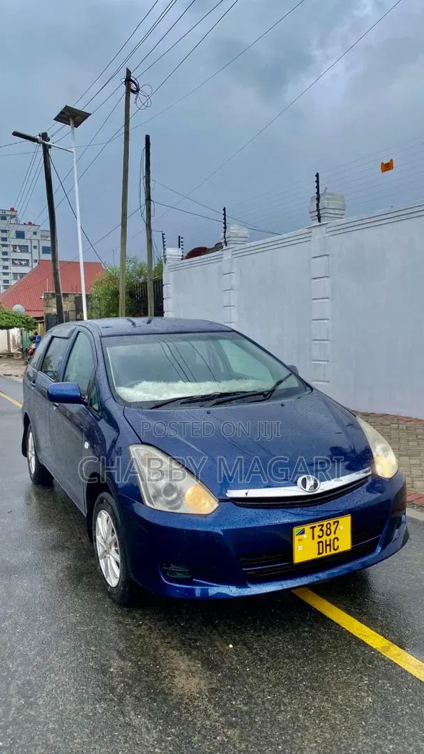 Toyota Wish 2006 Blue