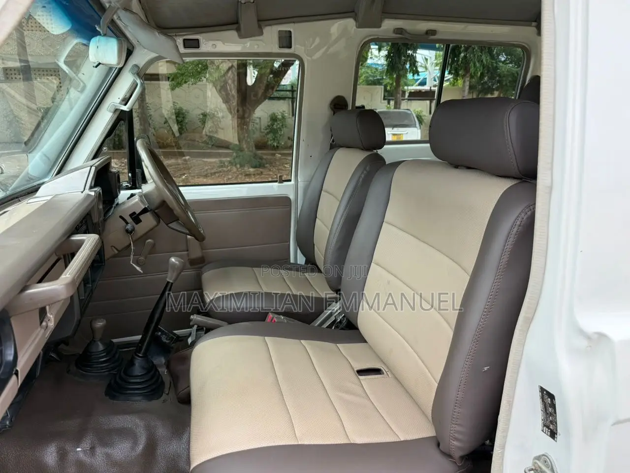 Toyota Land Cruiser 2005 White