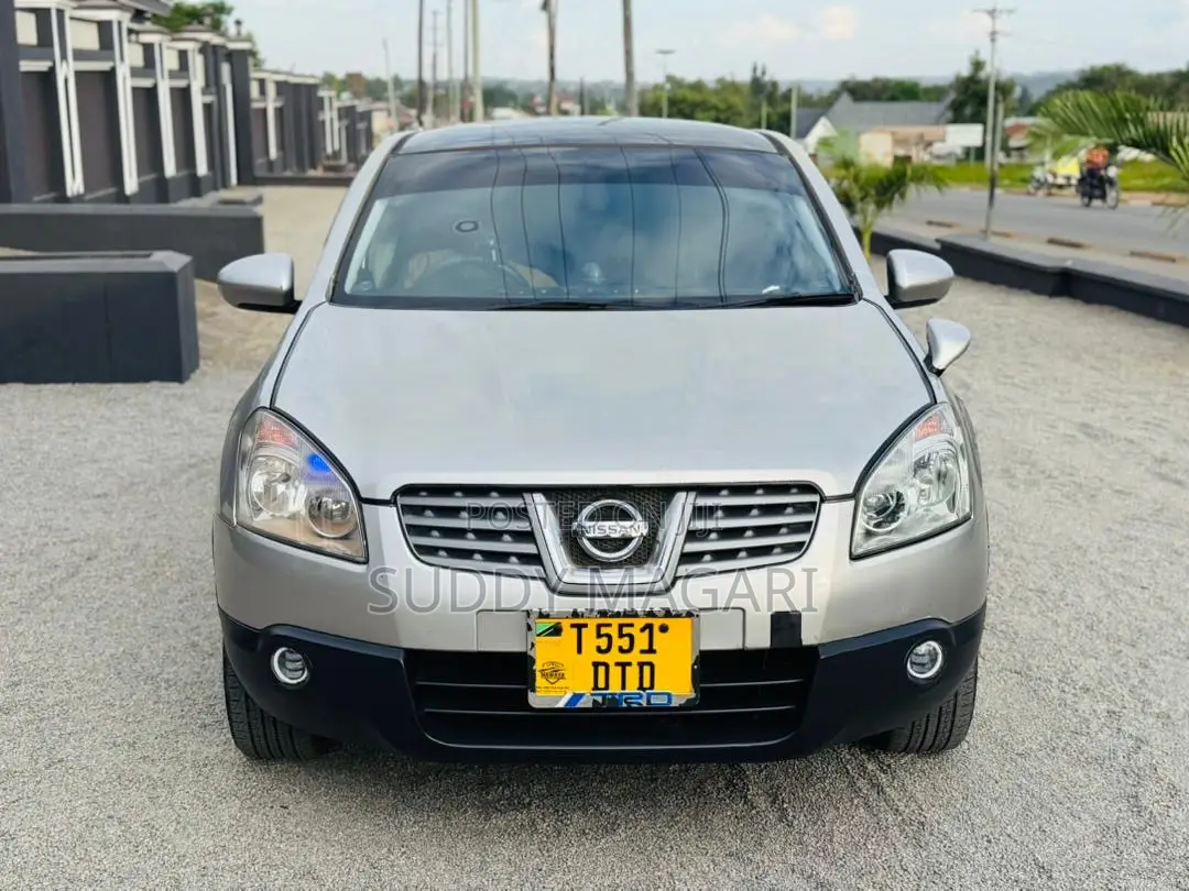 Nissan Dualis 2010 Silver
