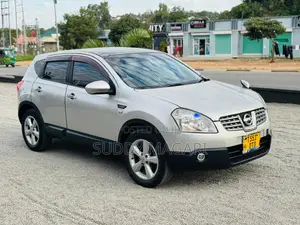 Nissan Dualis 2010 Silver
