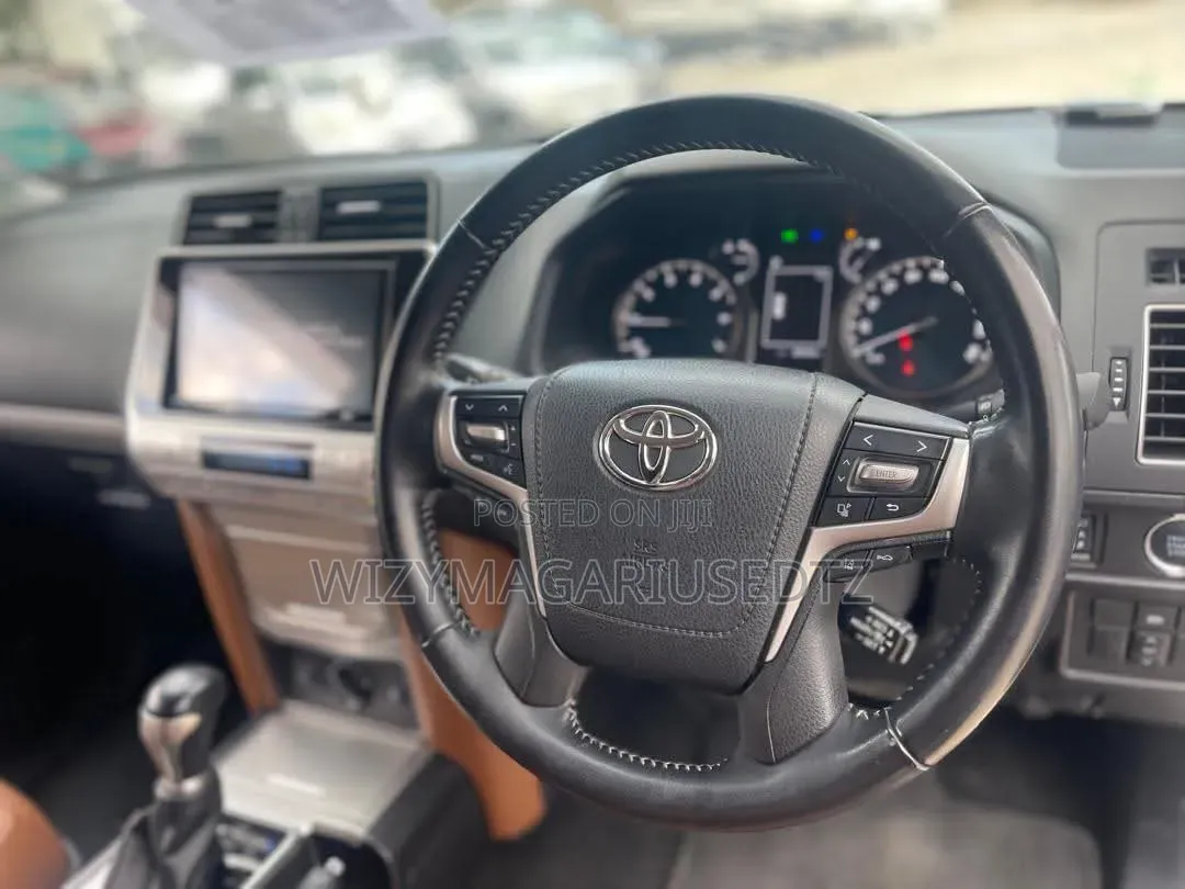 Toyota Land Cruiser Prado 2.7 2021 White