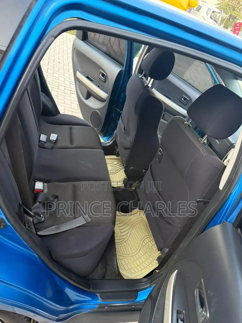 Toyota IST 2004 Blue