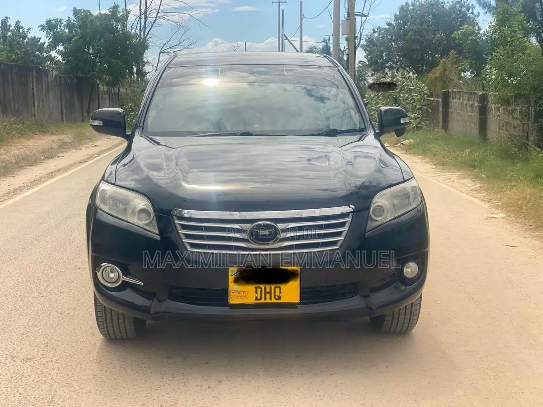 Toyota Vanguard 2010 Black