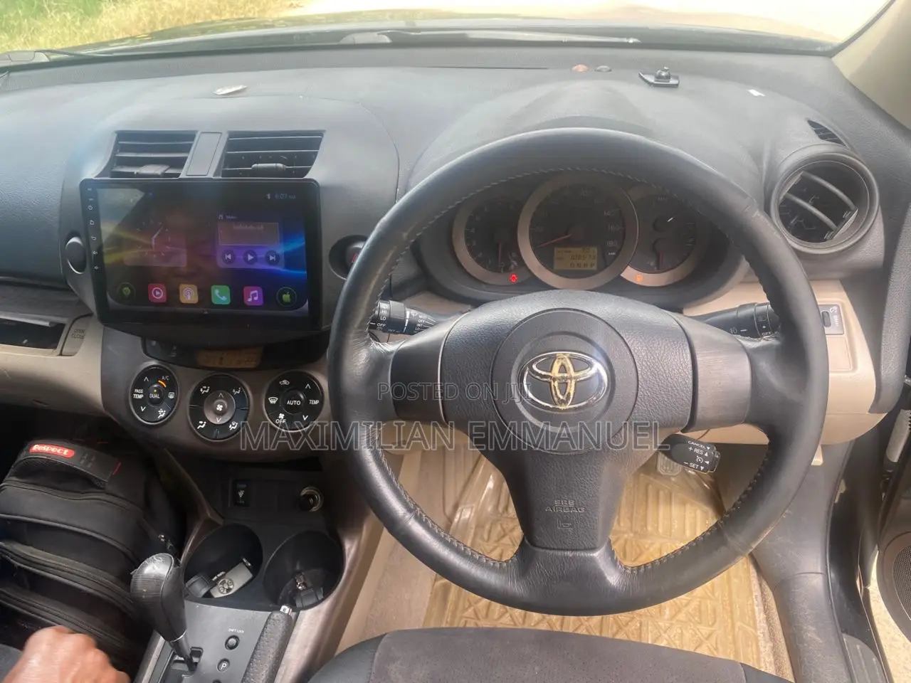Toyota Vanguard 2010 Black