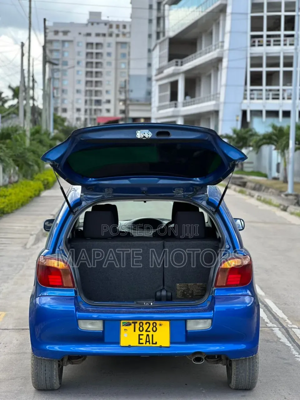 Toyota Vitz 1.5 FWD 5dr 2003 Blue