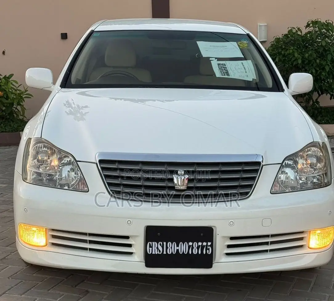 Toyota Crown 2007 White