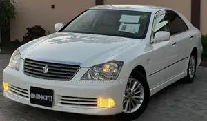 Toyota Crown 2007 White