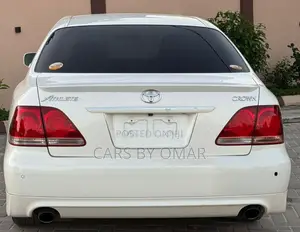 Toyota Crown 2007 White