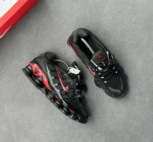 Men's Sneakers Nike Shox Black