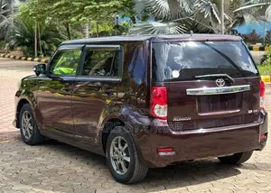 Toyota Rumion 1.5 FWD 2021 Maroon