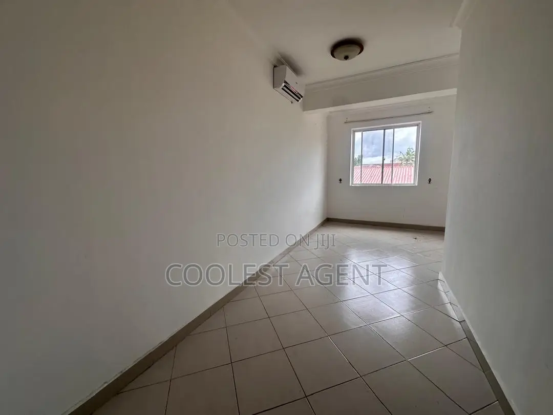 3bdrm Duplex in Coolest Estate, Oyster Bay for rent