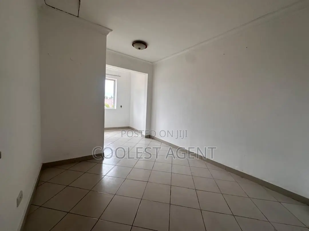3bdrm Duplex in Coolest Estate, Oyster Bay for rent