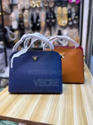 Vecre Handbag Prada