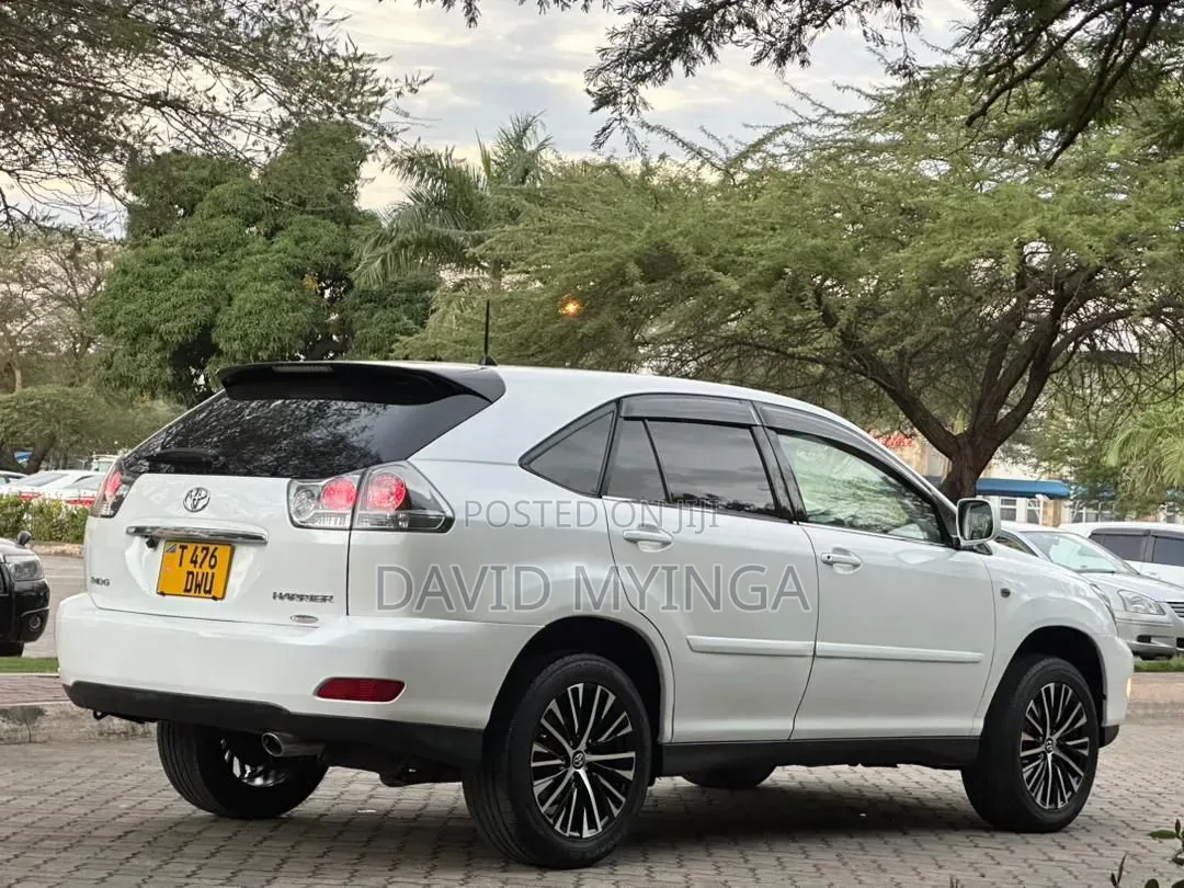 Toyota Harrier 2005 Pearl