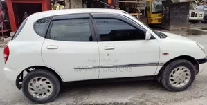 Toyota Duet 2002 White