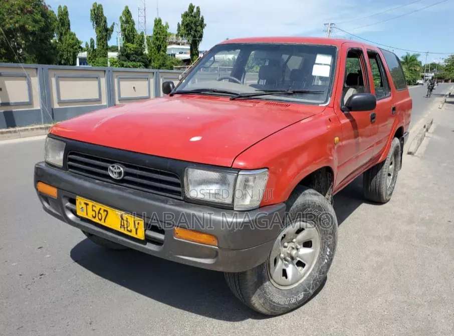 Toyota Hilux Surf 1996 Red