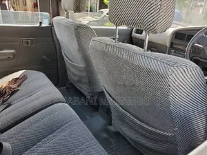 Toyota Hilux Surf 1996 Red