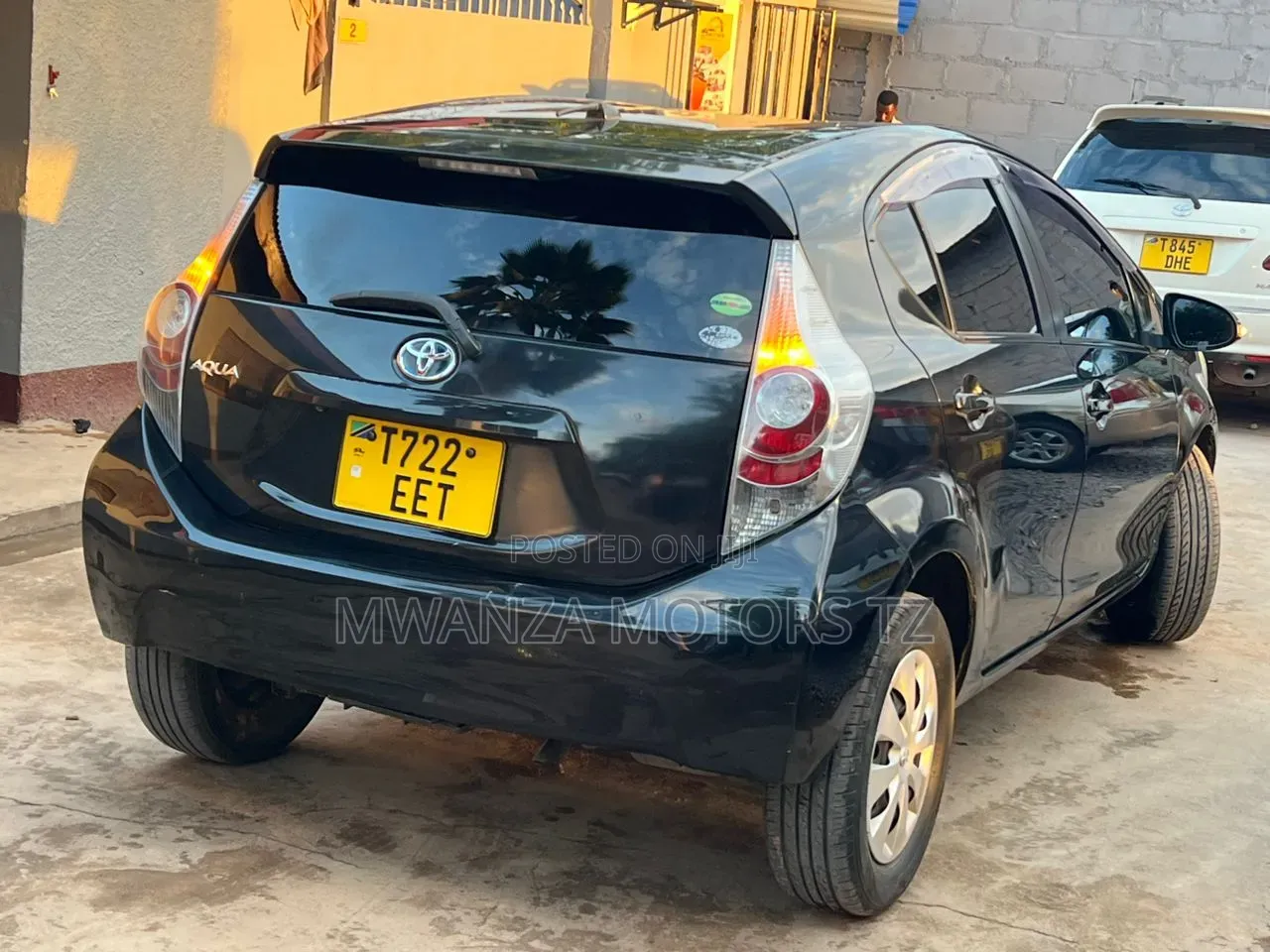 Toyota Aqua 2014 Black