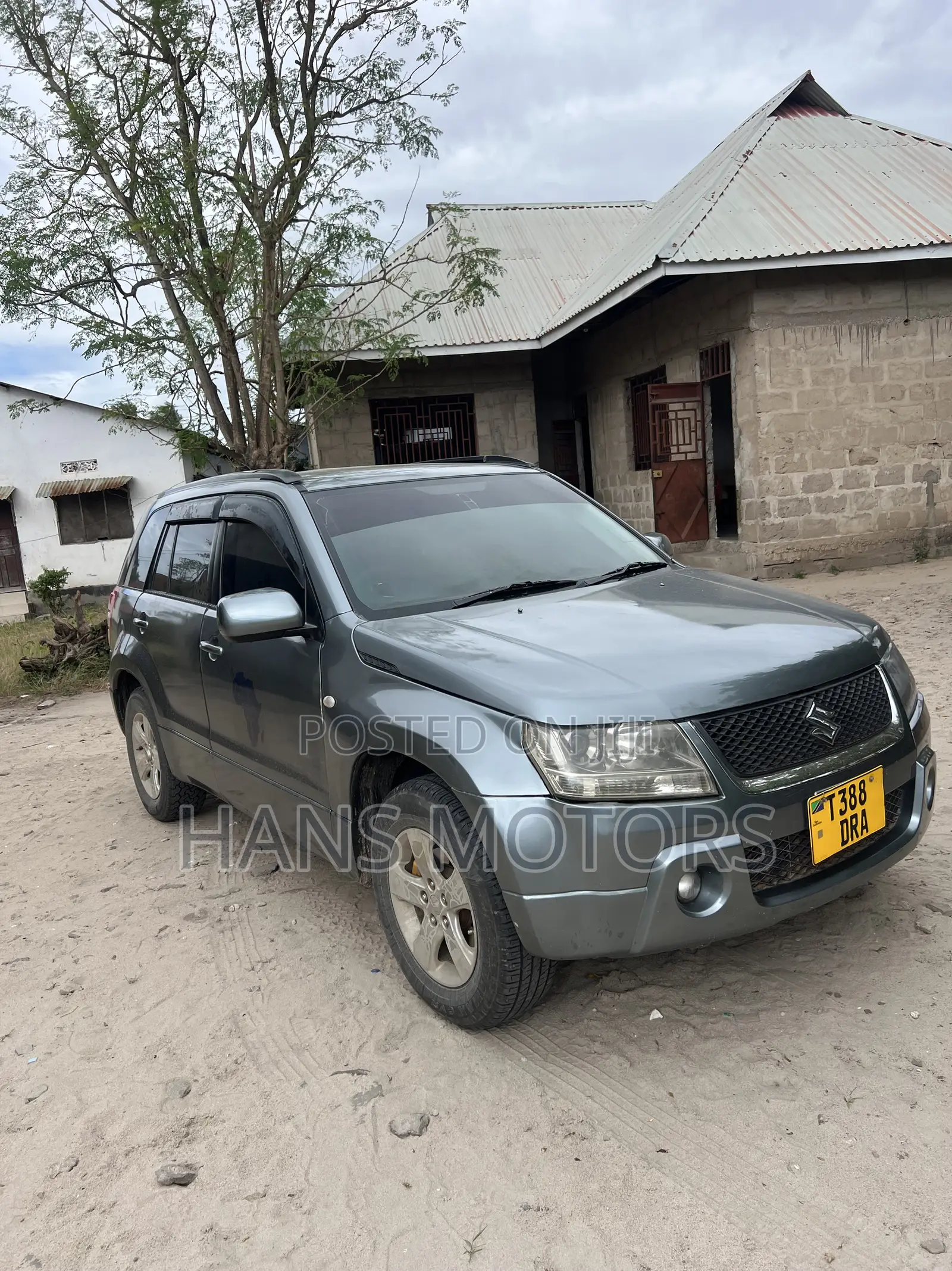 Suzuki Escudo 2005 Gray