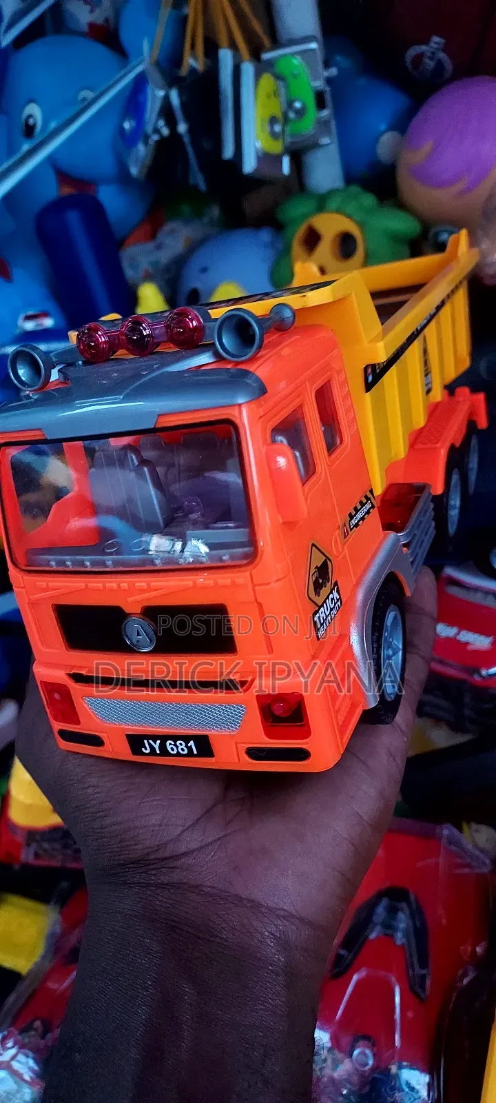 Tipa Benua McHanga Toy